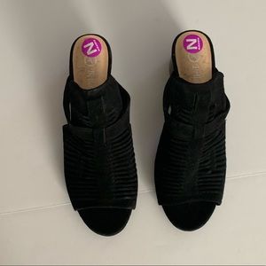 Bella Vita Fonda -Women’s Sandal Narrow